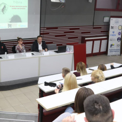 tribina nasilje nad zenama 09