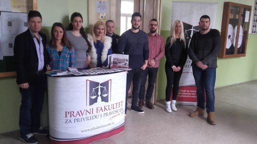 Mini-sajam obrazovanja održan u Senti