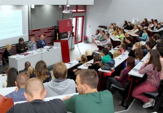 Održana tribina "Borba protiv trgovine ljudima"